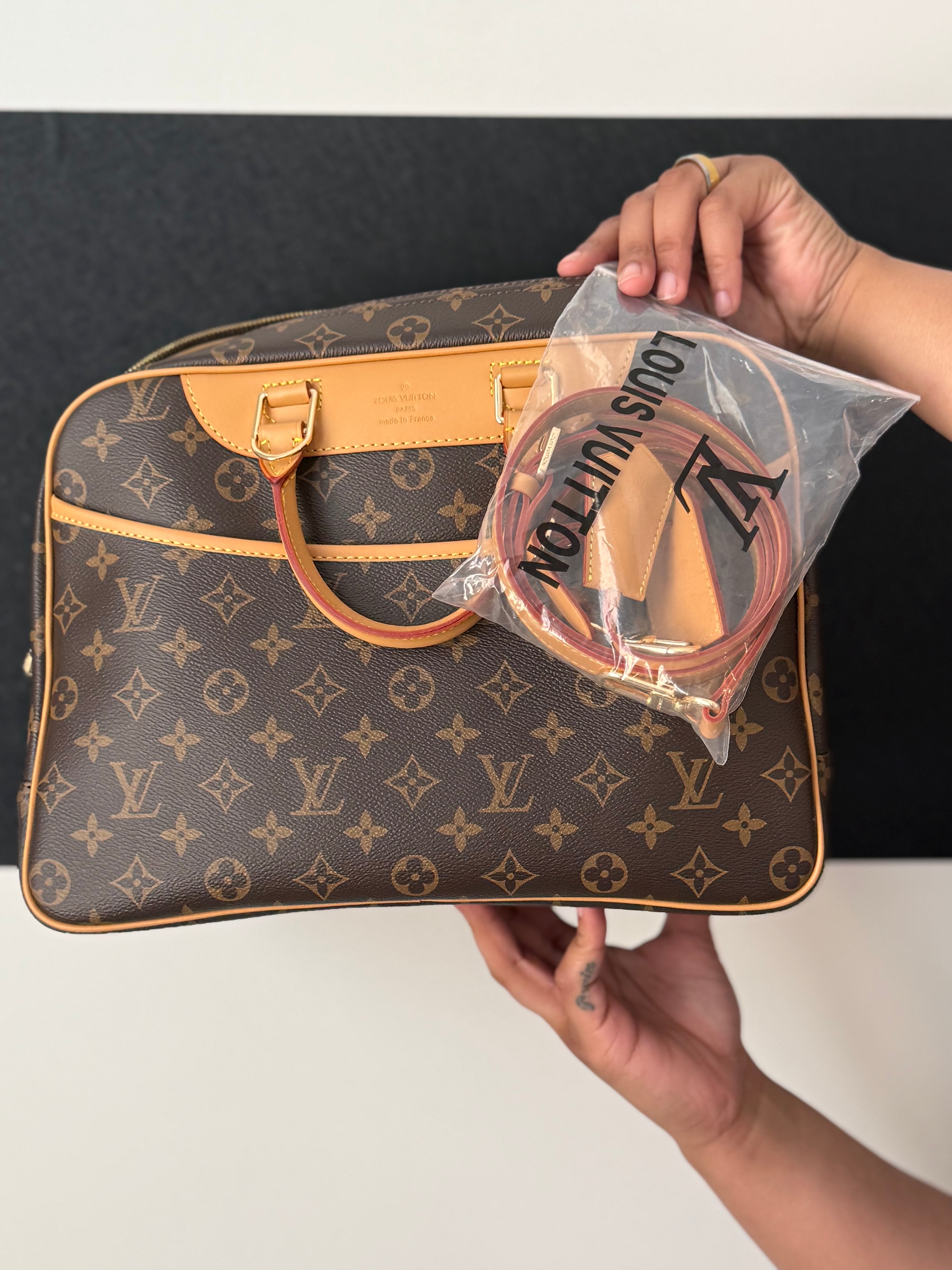 The Executive Luxe Purse